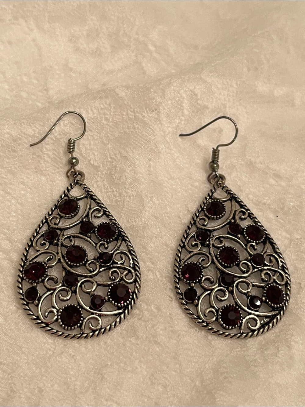 Silver Teardrop Filigree Earrings with Dark Purple Stones